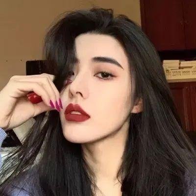 树林里的夫妻